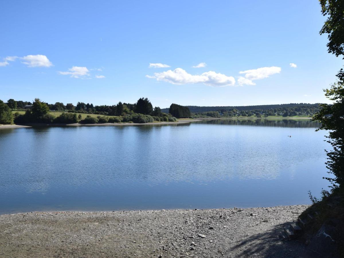 Lovely Holiday Home In B Tgenbach By The Lake Bütgenbach Zewnętrze zdjęcie